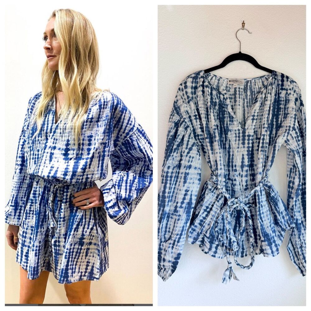 NWOT Sur La Vague ModernSoul Tie Dye Mila Braided Belt Blouse in Blue & White S